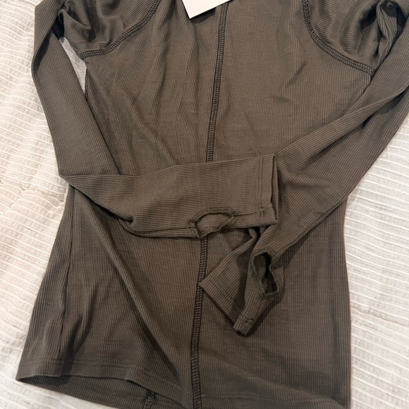 Jonah Brown XS/S Top - Picture 5 of 6